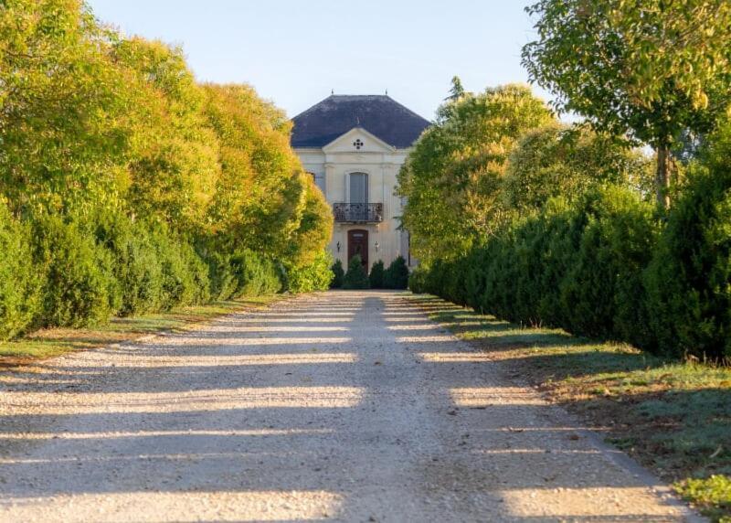 En Bord De Riviere Bed and Breakfast Casseneuil Eksteriør billede