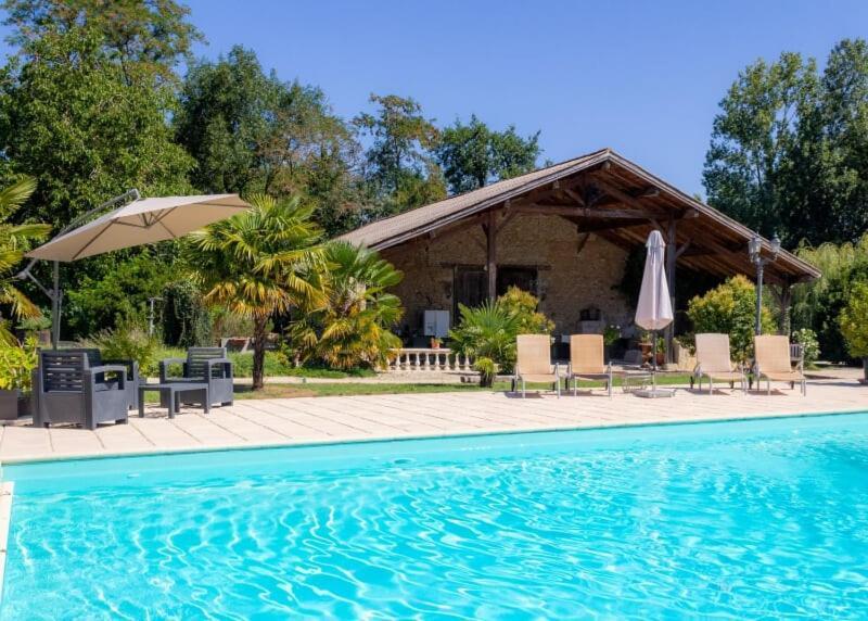 En Bord De Riviere Bed and Breakfast Casseneuil Eksteriør billede