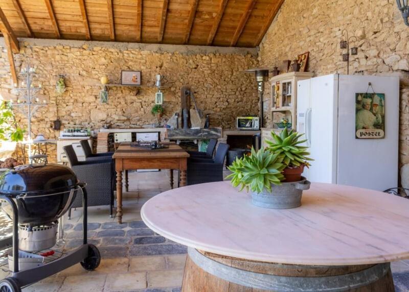 En Bord De Riviere Bed and Breakfast Casseneuil Eksteriør billede