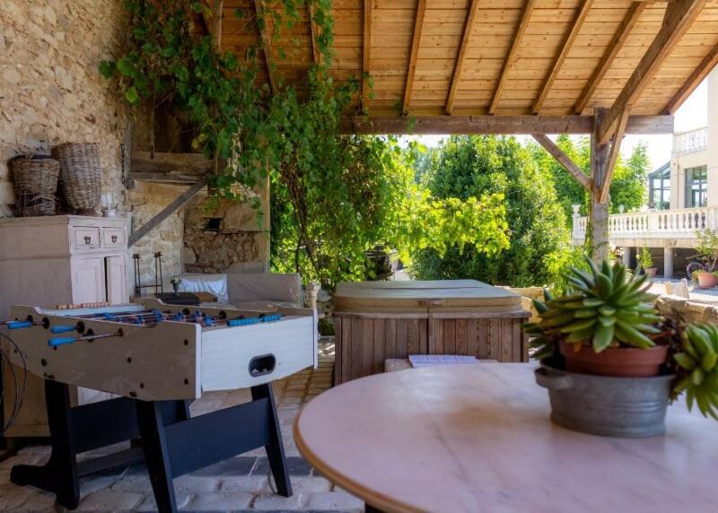En Bord De Riviere Bed and Breakfast Casseneuil Eksteriør billede